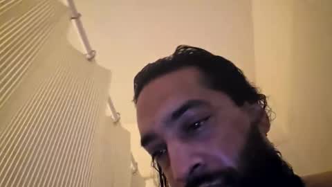 Snapshot of serani02 chatting on 02/08/26, 03:10 Serani online show from 02/08/26, 03:10