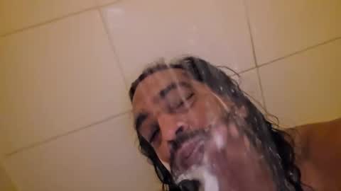 Snapshot of serani02 chatting on 02/15/26, 04:09 Serani online show from 02/15/26, 04:09