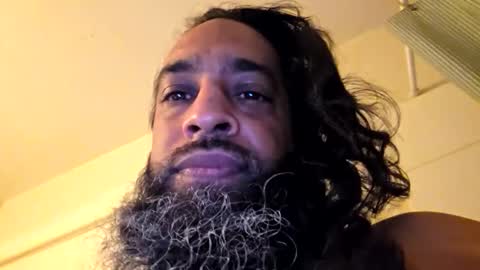 Snapshot of serani02 chatting on 04/09/26, 11:26 Serani online show from 04/09/26, 11:26