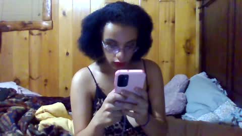 Snapshot of seraphina_sapphire chatting on 08/02/26, 01:26 seraphina_sapphire online show from 08/02/26, 01:26