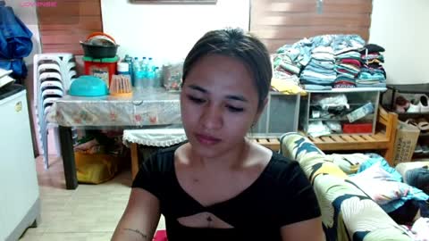 Snapshot of seraphinaheather chatting on 03/29/26, 04:56 Chloe online show from 03/29/26, 04:56