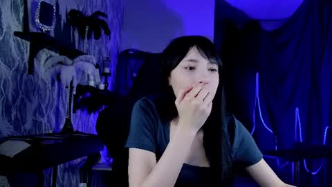 Snapshot of seraphinesparda chatting on 07/06/26, 11:40 Sera online show from 07/06/26, 11:40