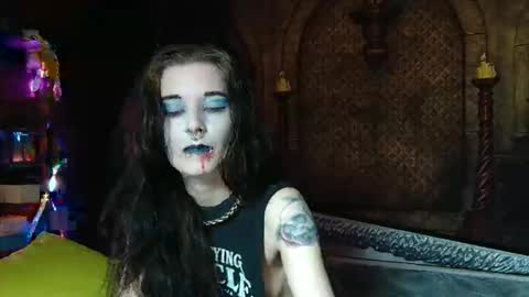 Snapshot of seraphinmunster chatting on 04/01/26, 06:16 Seraphin Munster online show from 04/01/26, 06:16