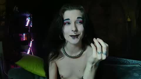 Snapshot of seraphinmunster chatting on 04/03/26, 11:14 Seraphin Munster online show from 04/03/26, 11:14