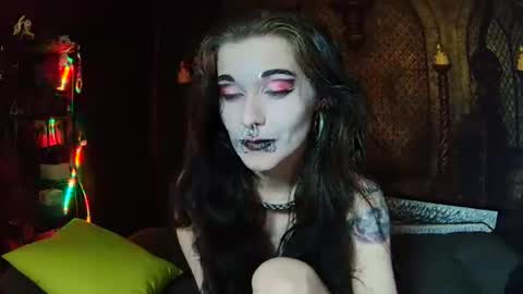 Snapshot of seraphinmunster chatting on 04/16/26, 09:50 Seraphin Munster online show from 04/16/26, 09:50