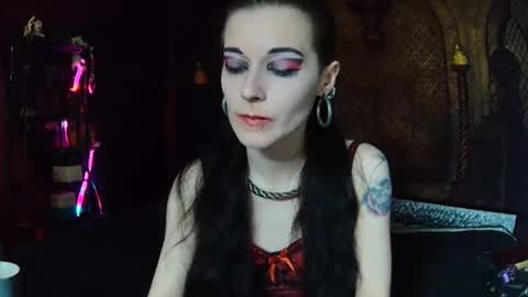 Snapshot of seraphinmunster chatting on 04/18/26, 08:09 Seraphin Munster online show from 04/18/26, 08:09