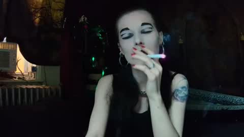 Snapshot of seraphinmunster chatting on 05/16/26, 10:30 Seraphin Munster online show from 05/16/26, 10:30