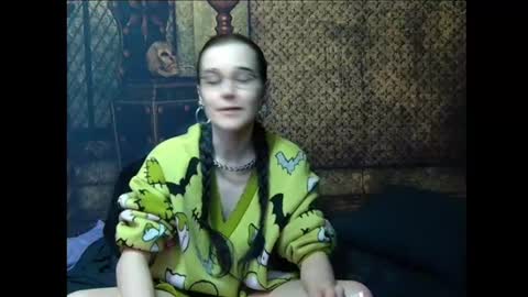 Seraphin Munster online show from 07/01/26, 05:02