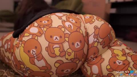 SeraReads online show from 02/18/25, 06:48