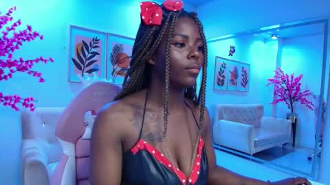 serena_ebony online show from 01/06/26, 12:09