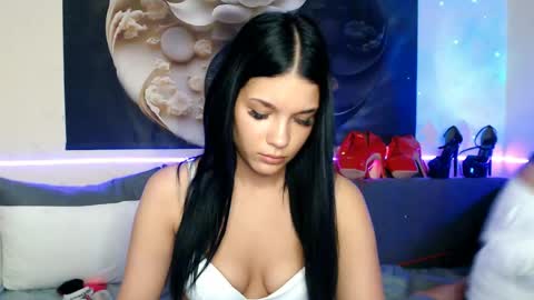 Snapshot of serenaandryan chatting on 04/10/26, 07:29 serenaandryan online show from 04/10/26, 07:29