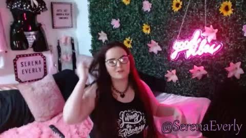 Serena Everly online show from 09/28/25, 08:14