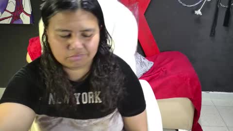 serenamystsh online show from 11/25/25, 02:11