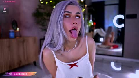 Snapshot of serene_sophiex chatting on 03/23/26, 10:03 Serene Sophiex online show from 03/23/26, 10:03