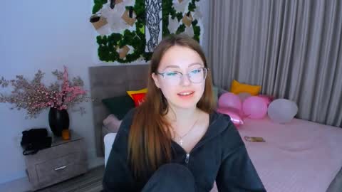 Ophelia online show from 03/03/25, 10:42