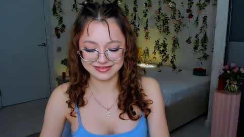 Ophelia online show from 04/06/26, 04:30