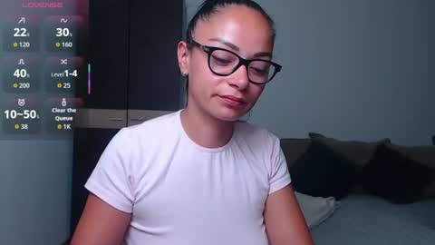 SereneSophi online show from 07/05/26, 03:13