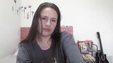 serenity_crystal online show from 12/03/24, 08:17