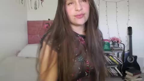 serenity_crystal online show from 12/18/24, 08:57