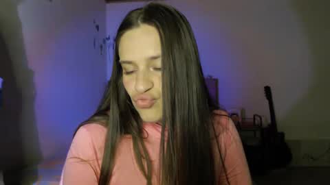 serenity_crystal online show from 10/09/25, 11:47