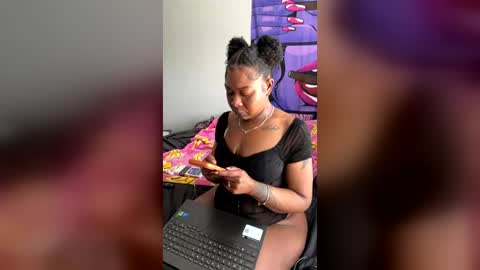 Snapshot of serenity_dayze chatting on 06/20/26, 05:16 serenity_dayze online show from 06/20/26, 05:16