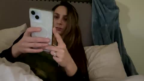 Snapshot of serenityroseee chatting on 04/18/26, 11:49 serenityroseee online show from 04/18/26, 11:49