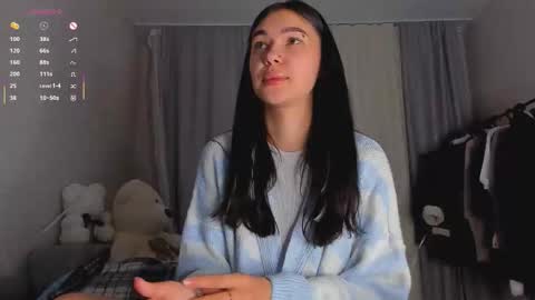 Snapshot of sergantt53 chatting on 11/25/25, 02:28 Ariana online show from 11/25/25, 02:28