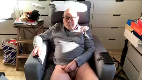 serge8413 online show from 01/07/25, 02:19