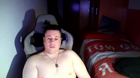 Snapshot of sergio95n chatting on 04/23/26, 10:45 Pollos online show from 04/23/26, 10:45