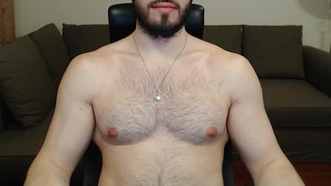 Snapshot of sergiotitan3271 chatting on 12/23/24, 03:07 Serg Superior online show from 12/23/24, 03:07