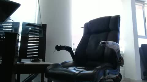 Snapshot of serioyhetero19 chatting on 03/19/26, 05:50 hetero serio discreto online show from 03/19/26, 05:50