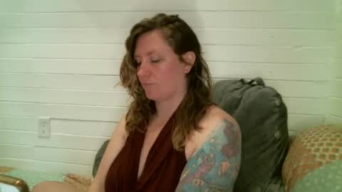 Snapshot of seriph888 chatting on 03/07/25, 12:04 Seriph online show from 03/07/25, 12:04