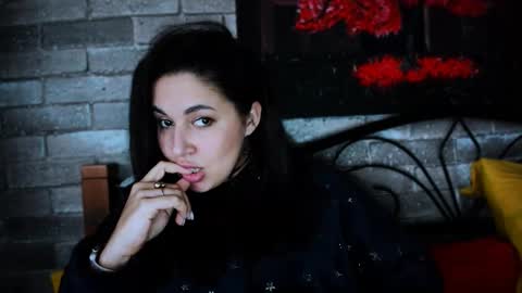 VIOLA online show from 02/23/25, 03:29