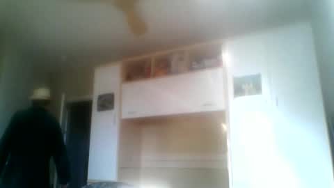 Snapshot of serrano49 chatting on 12/09/24, 11:36 serrano49 online show from 12/09/24, 11:36