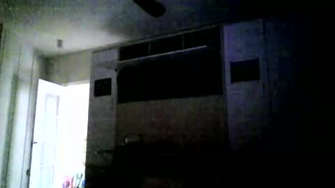 Snapshot of serrano49 chatting on 01/23/25, 06:45 serrano49 online show from 01/23/25, 06:45