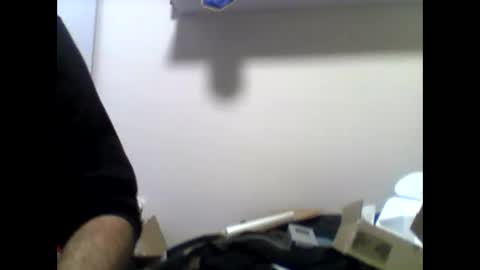 Snapshot of servamp77 chatting on 01/22/25, 05:49 servamp77 online show from 01/22/25, 05:49