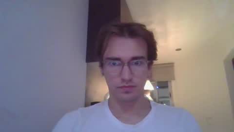 Snapshot of servandomier chatting on 11/19/25, 02:44 mier online show from 11/19/25, 02:44