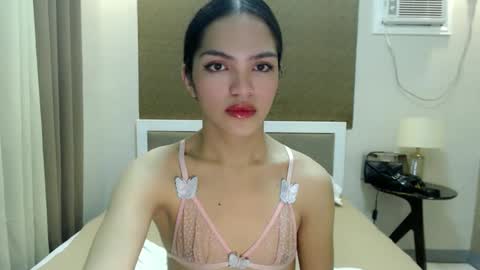 Bella online show from 10/02/25, 05:42