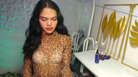 Bella online show from 11/27/25, 04:42