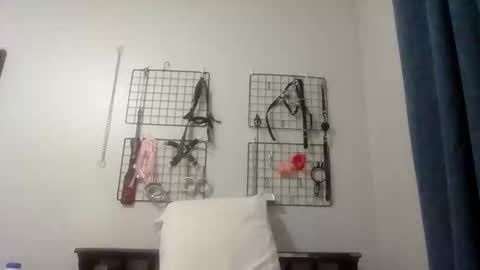 Servile Sarah online show from 01/29/25, 01:27