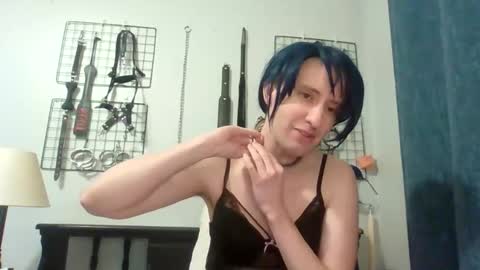 Snapshot of servilesarah chatting on 04/07/26, 11:59 Servile Sarah online show from 04/07/26, 11:59