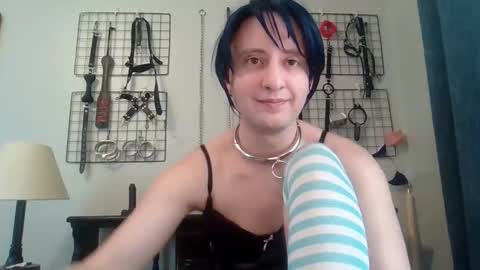 Snapshot of servilesarah chatting on 05/05/26, 09:56 Servile Sarah online show from 05/05/26, 09:56