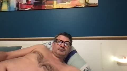 sesamechris92 online show from 01/09/25, 06:59