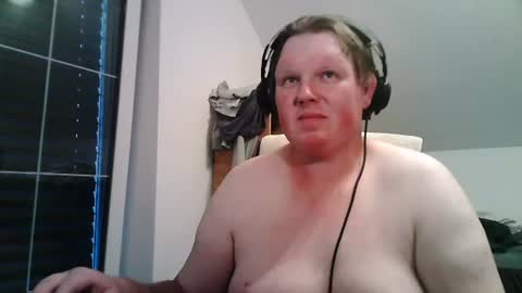 Snapshot of setcuna chatting on 07/08/26, 06:45 setcuna online show from 07/08/26, 06:45