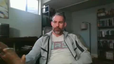 seth66630 online show from 10/29/25, 07:15