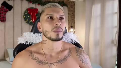 Snapshot of seth_vega_ chatting on 12/29/24, 07:11 HEY IM SETH online show from 12/29/24, 07:11