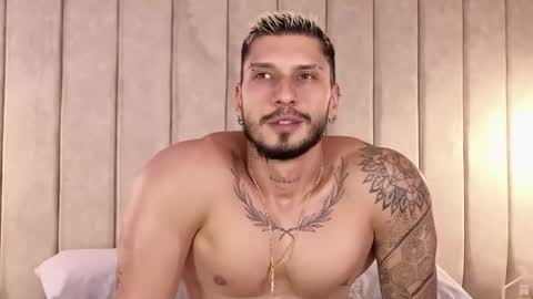 Snapshot of seth_vega_ chatting on 01/27/25, 10:06 HEY IM SETH online show from 01/27/25, 10:06