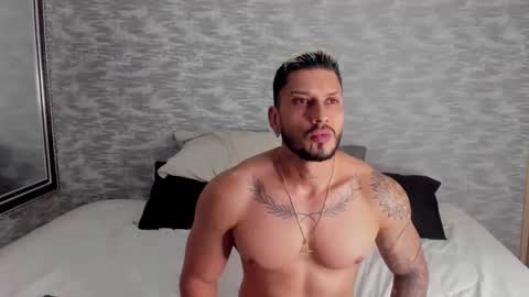 Snapshot of seth_vega_ chatting on 02/14/25, 12:19 HEY IM SETH online show from 02/14/25, 12:19