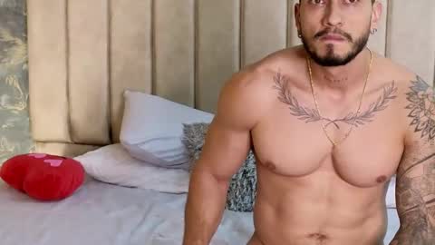 Snapshot of seth_vega_ chatting on 02/18/25, 01:21 HEY IM SETH online show from 02/18/25, 01:21