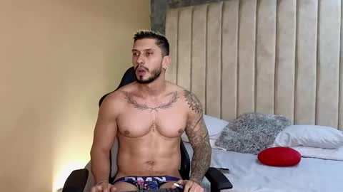 Snapshot of seth_vega_ chatting on 02/19/25, 01:18 HEY IM SETH online show from 02/19/25, 01:18